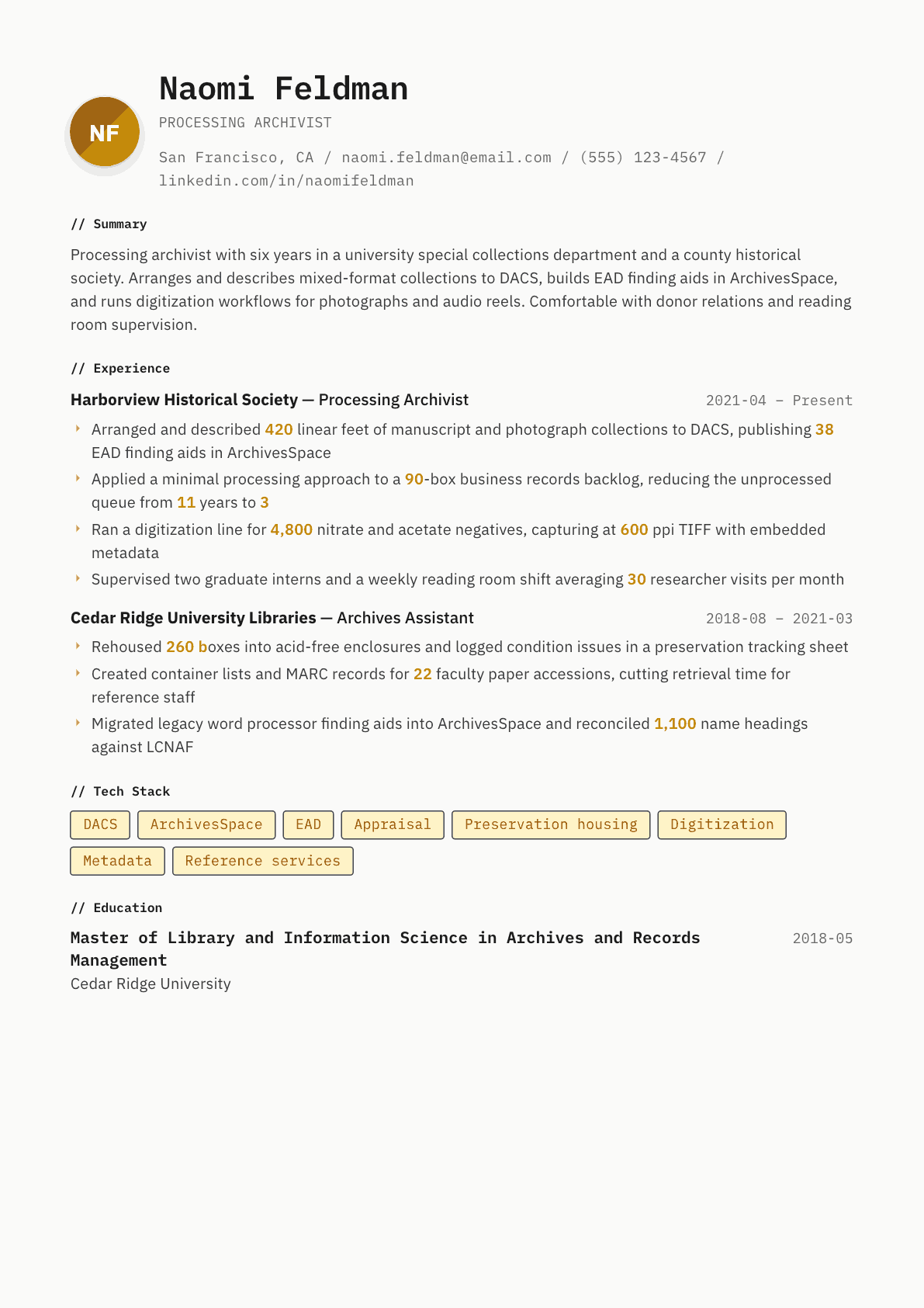 Archivist resume example, Inkwell template