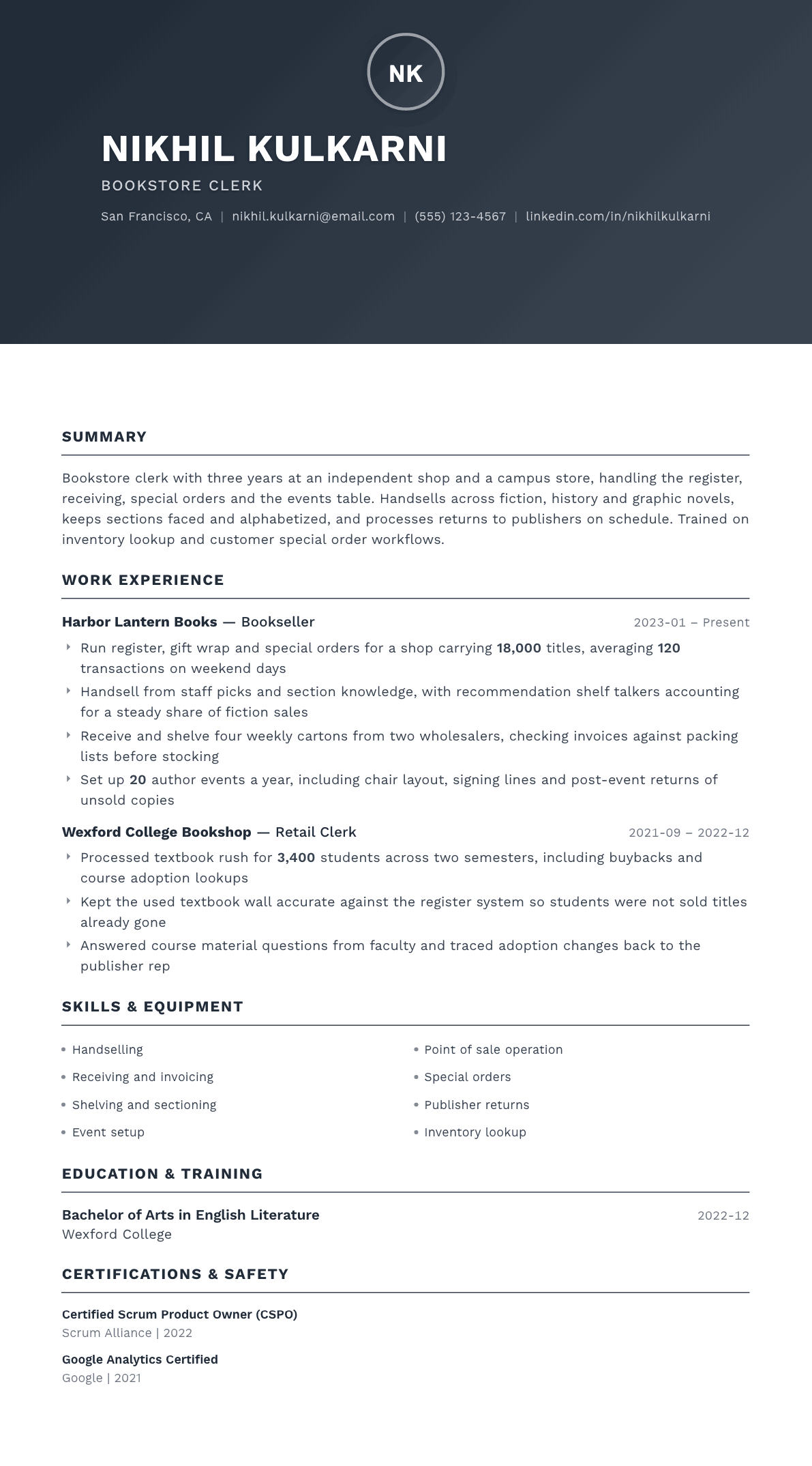 Bookstore Clerk resume example, Foundation template