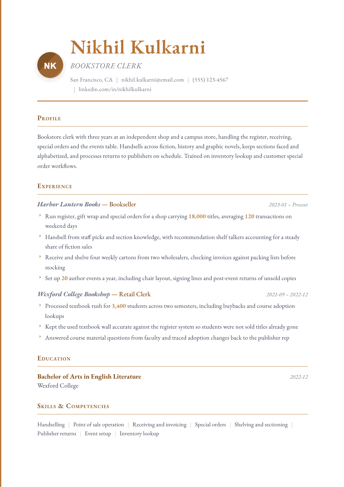Bookstore Clerk resume example, Timeless template