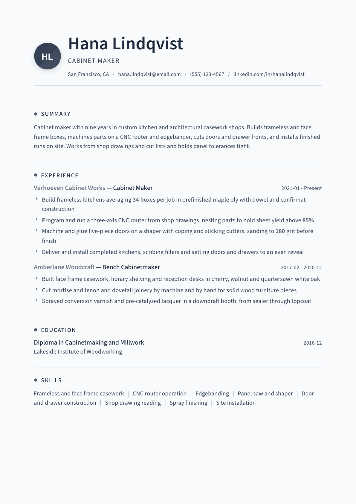Cabinet Maker resume example, Thread template