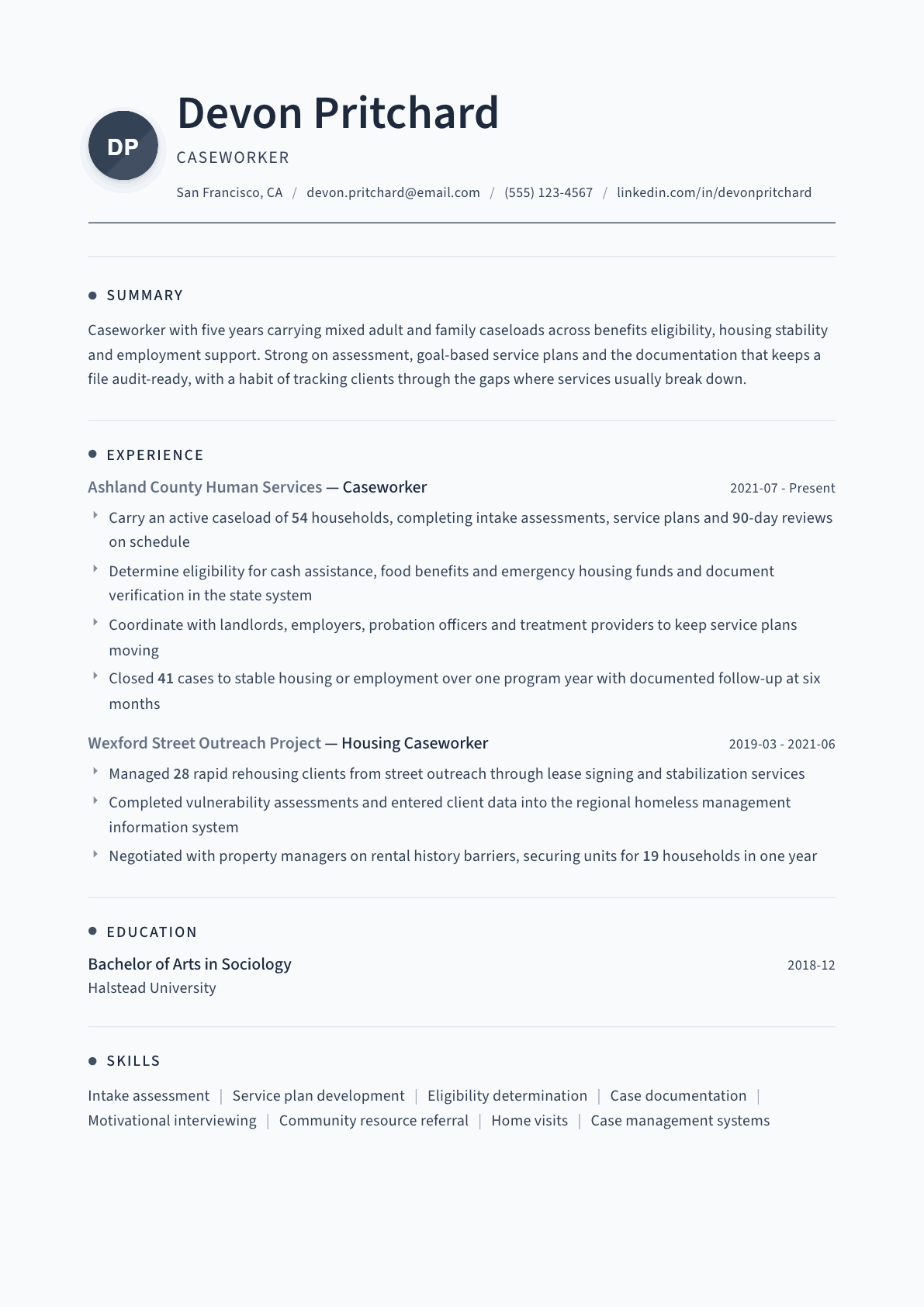 Caseworker resume example, Thread template