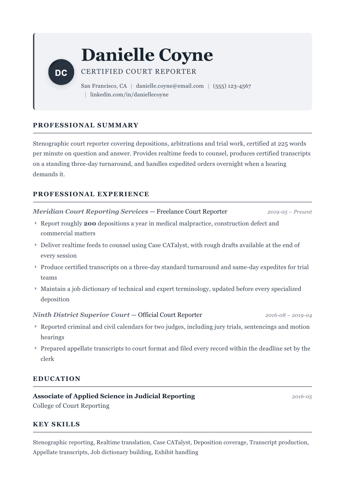 Court Reporter resume example, Traditional template