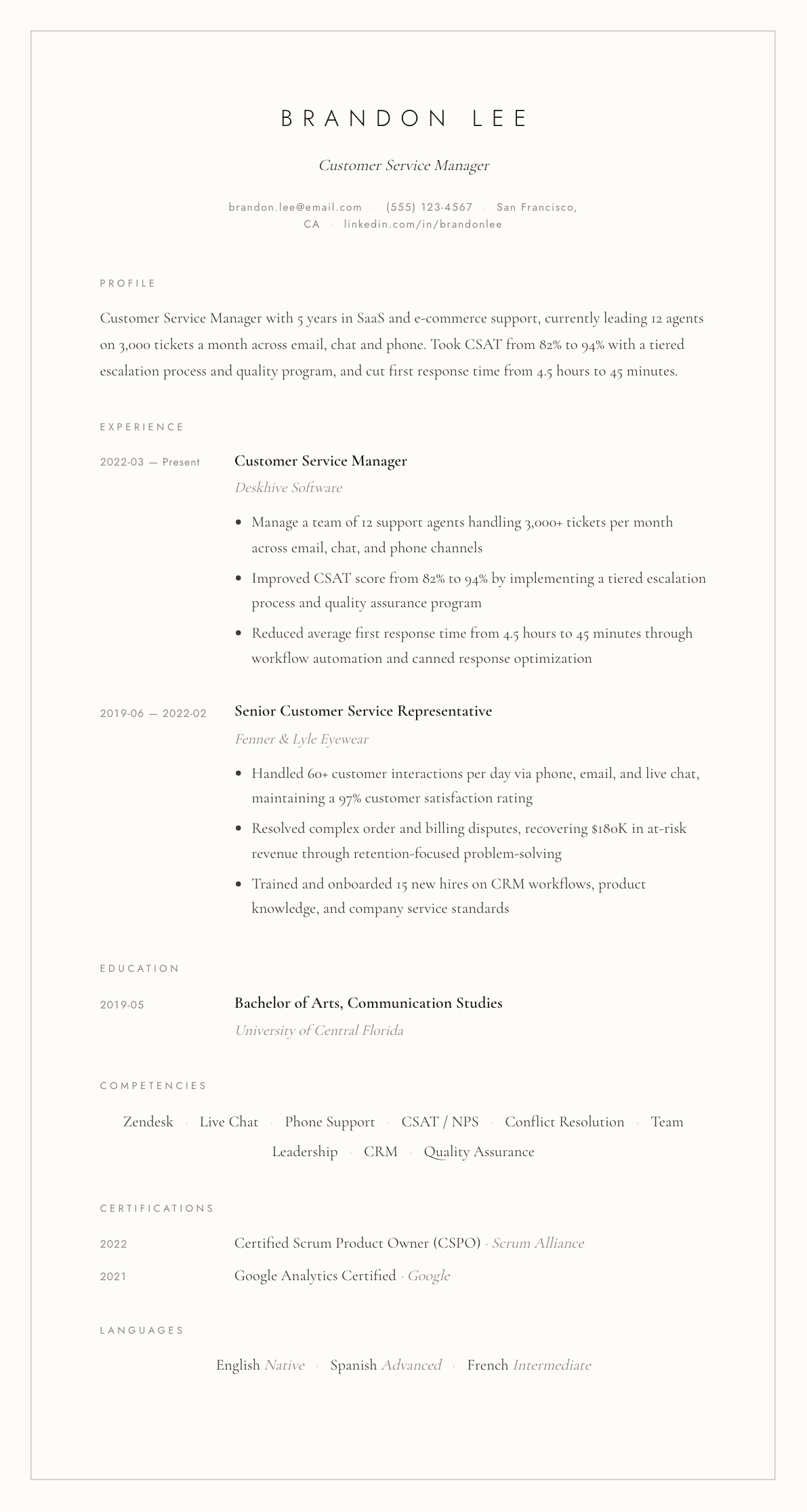 Customer Service resume example, Vellum template