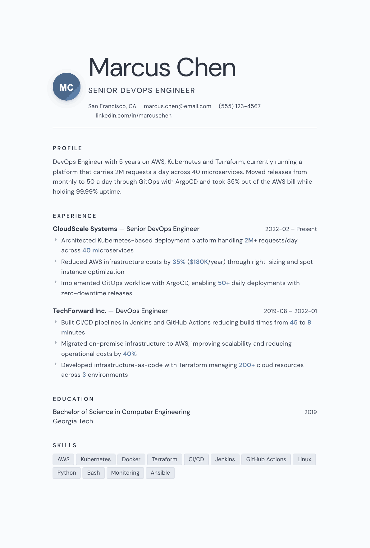 DevOps Engineer resume example, Nordic template