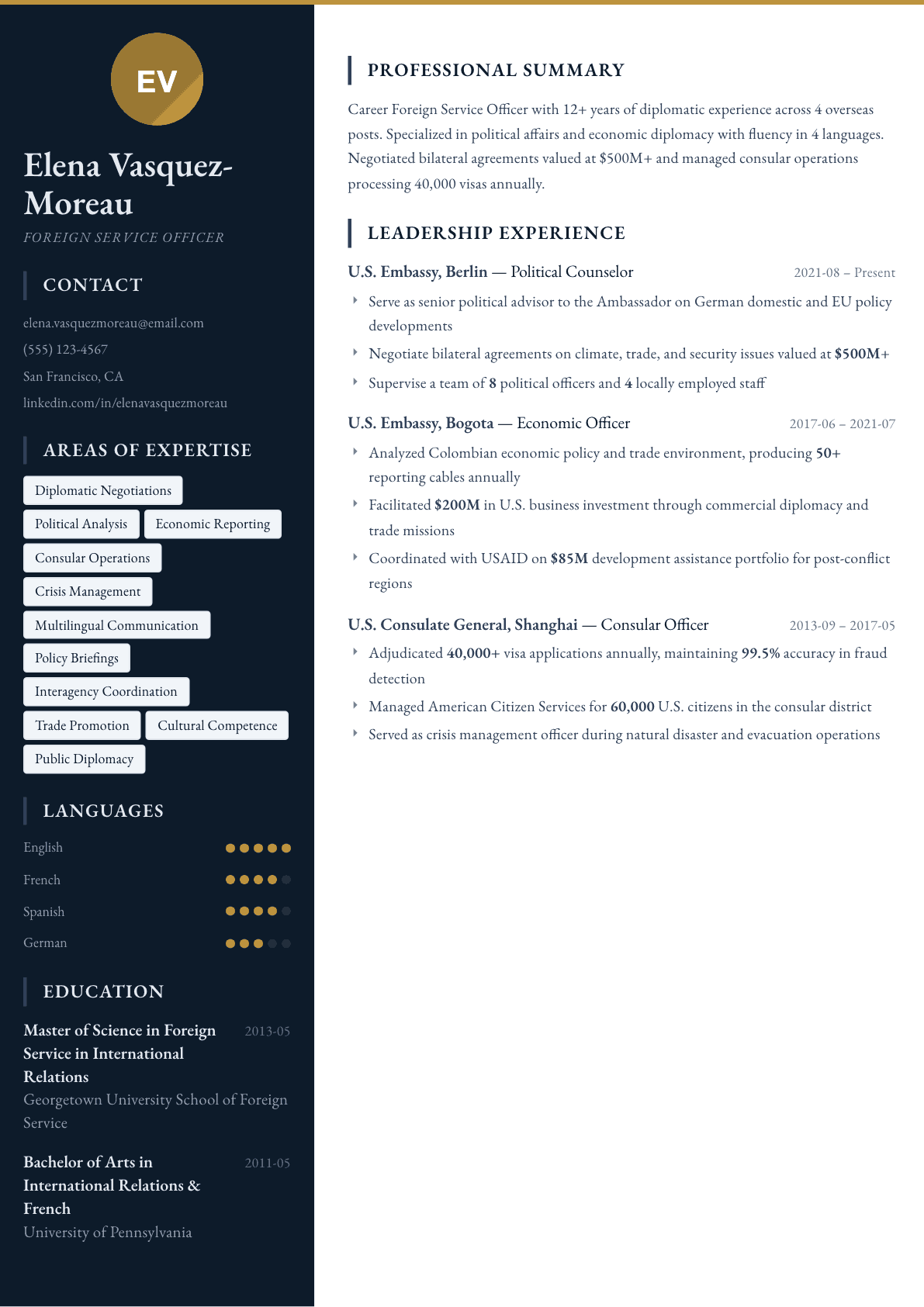 Diplomat resume example, Presidio template