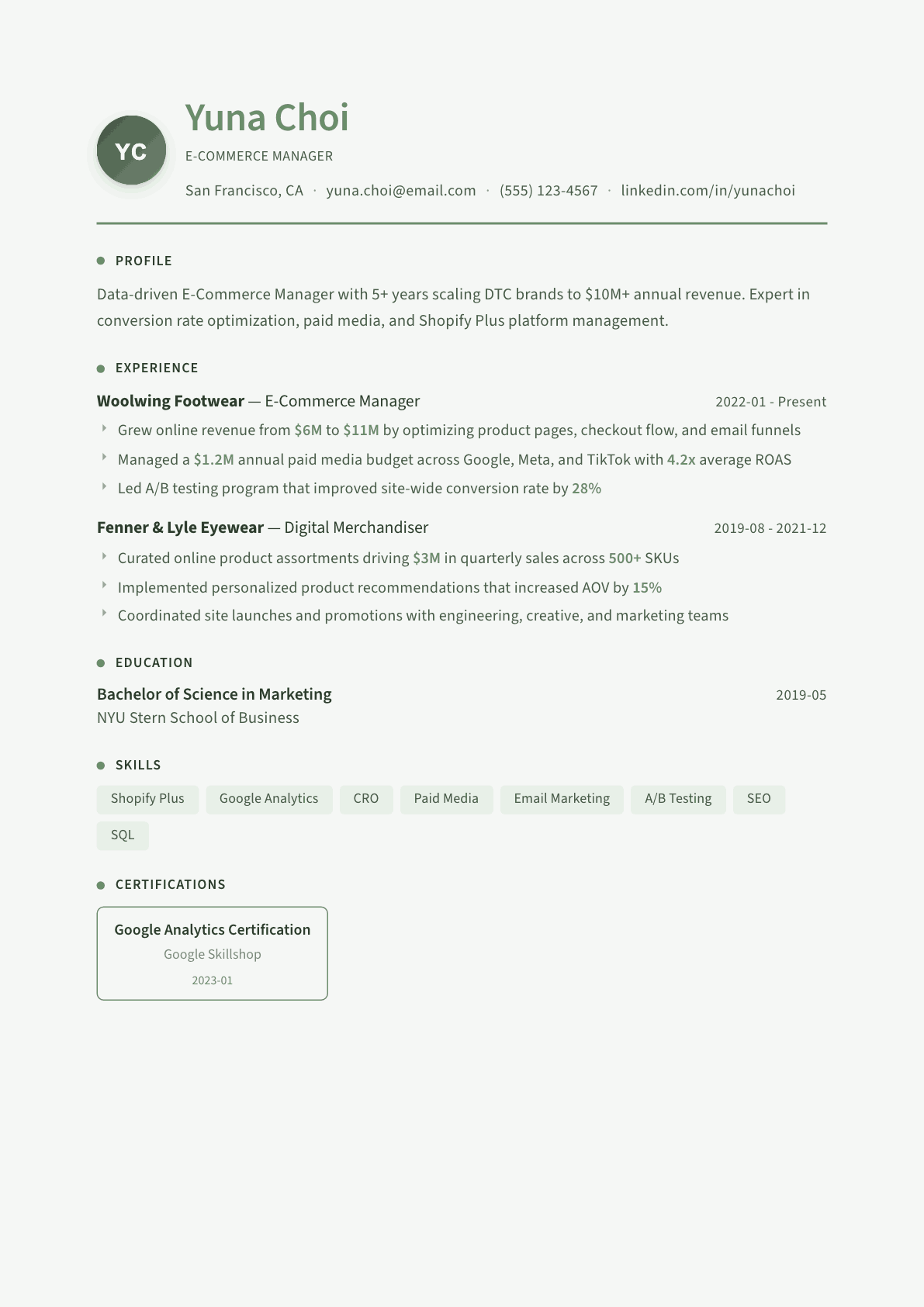 E-Commerce Manager resume example, Sage Garden template