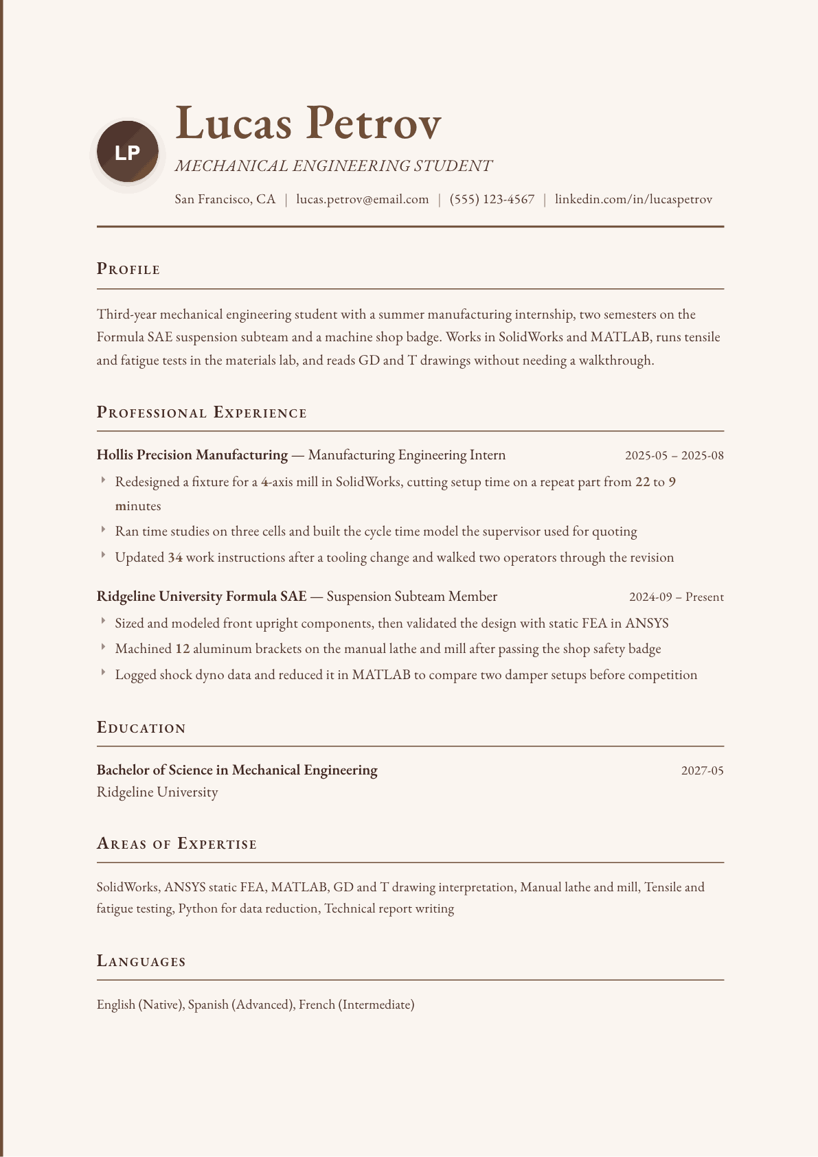 Engineering Student resume example, Vintage template