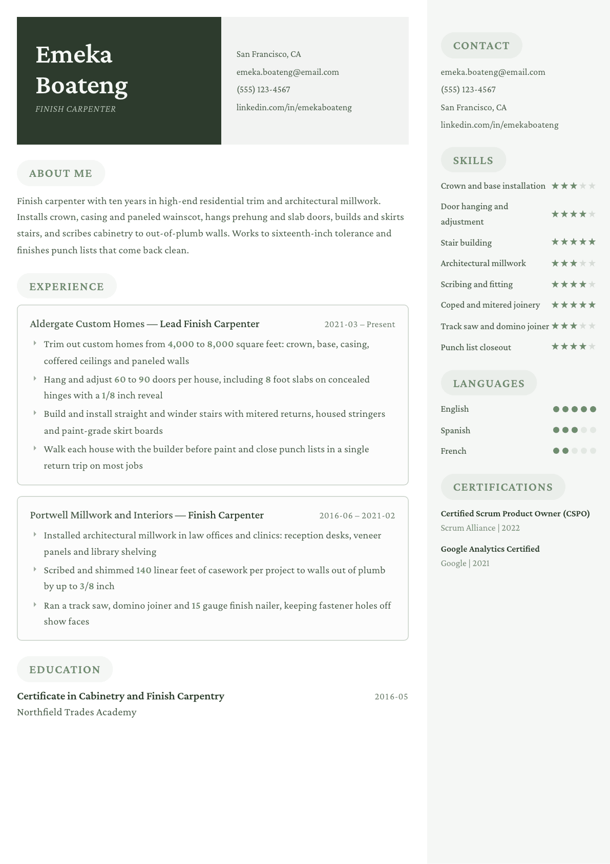 Finish Carpenter resume example, Mayfair template