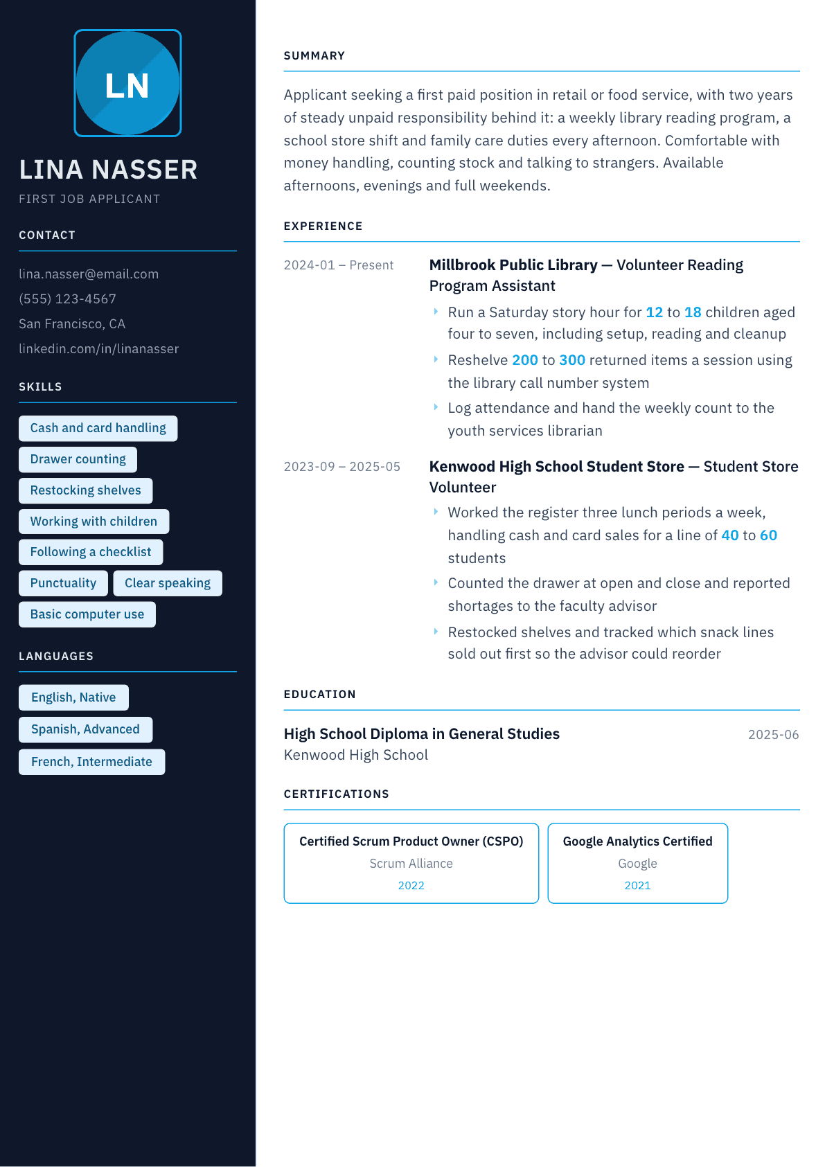 First Job resume example, Everest template