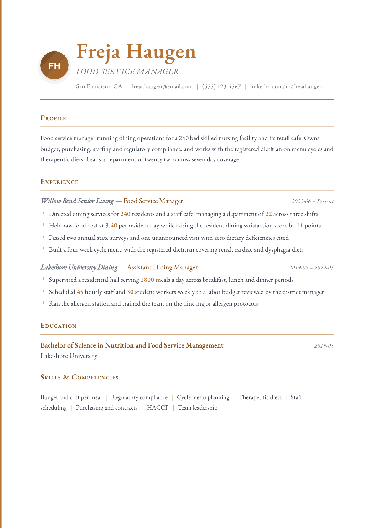 Food Service Manager resume example, Timeless template