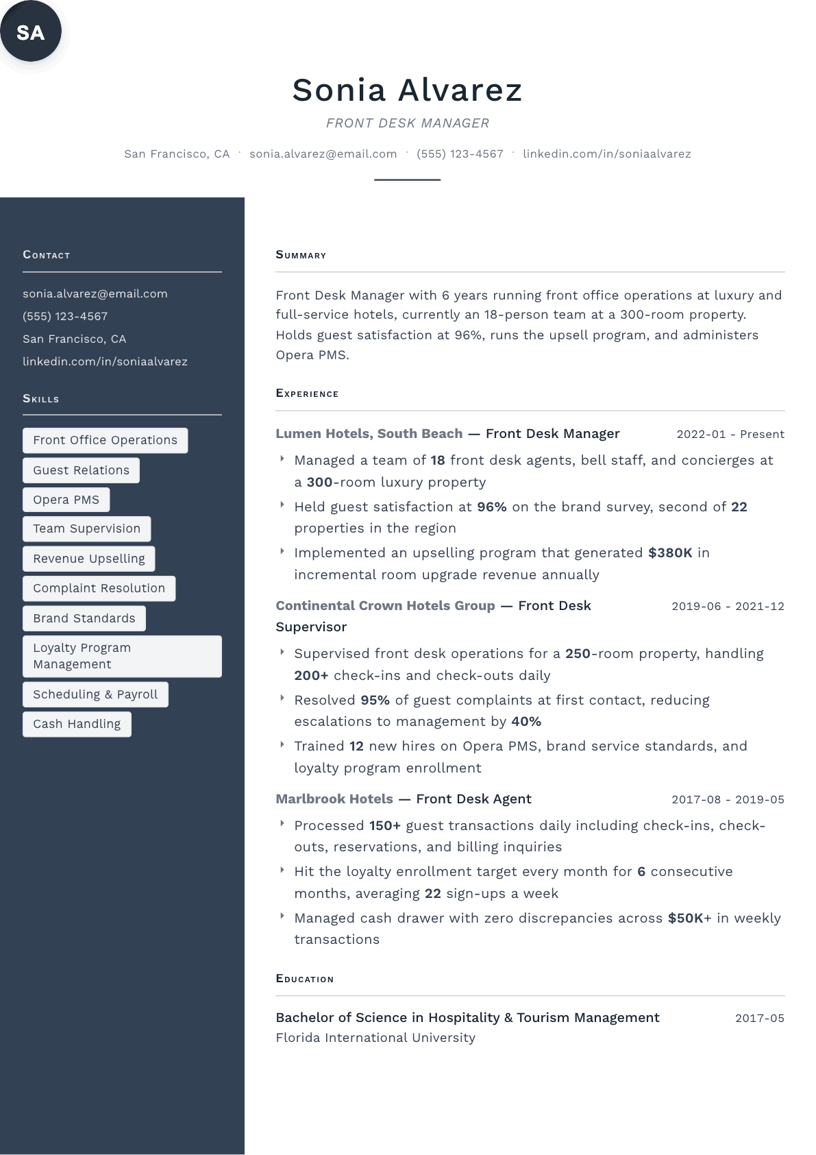 Front Desk Manager resume example, Fold template