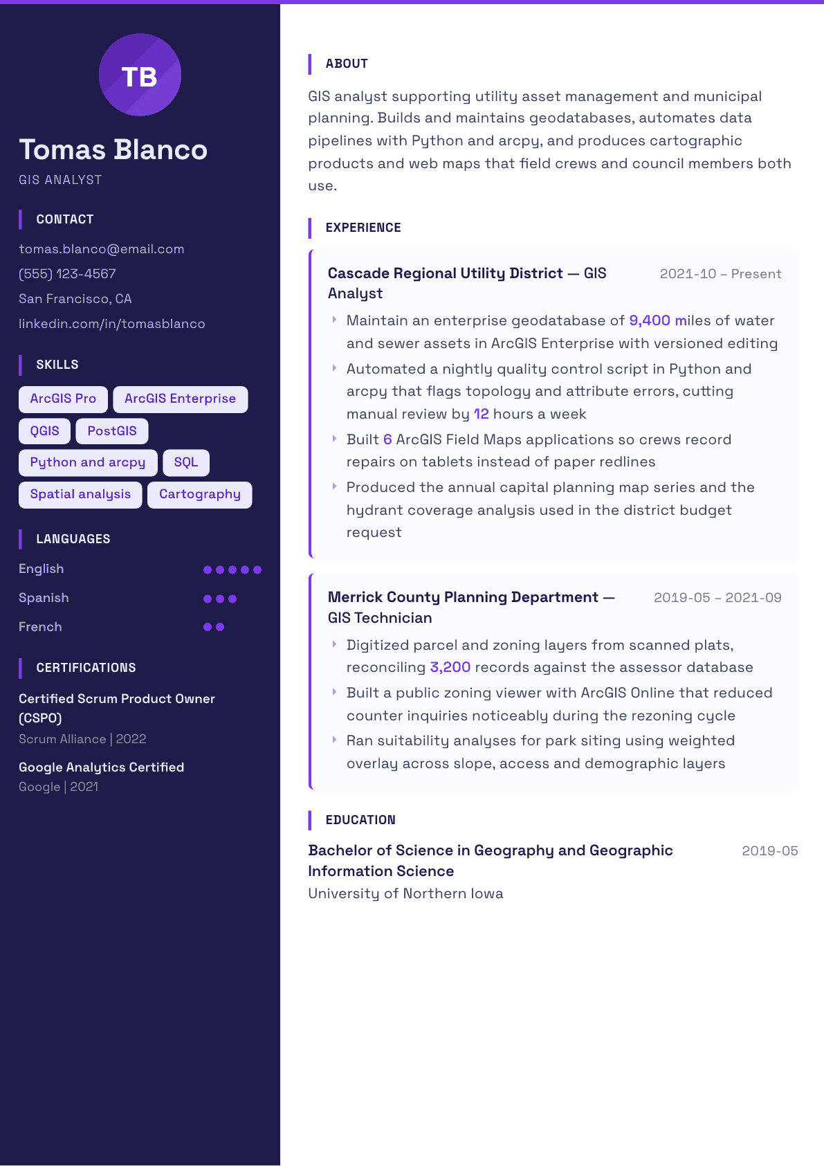 GIS Analyst resume example, Solstice template