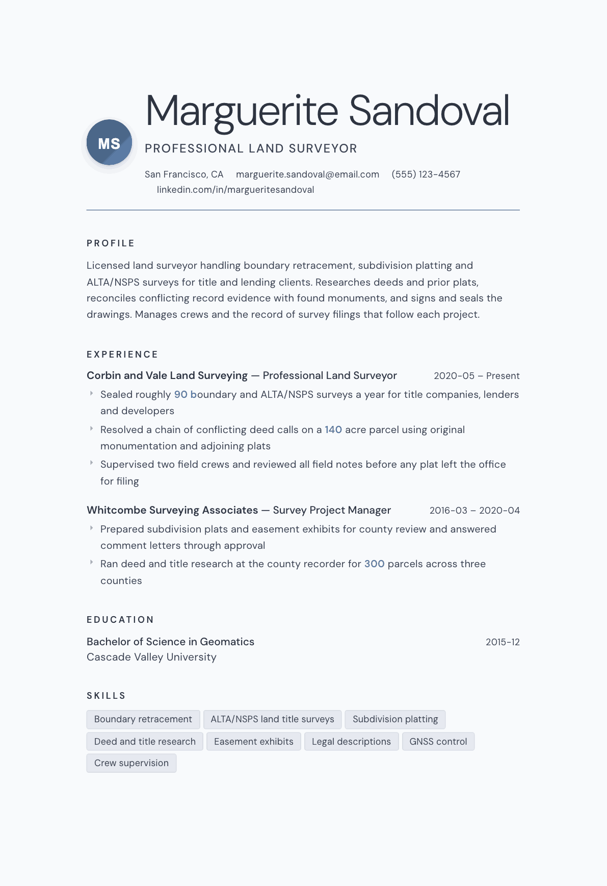 Land Surveyor resume example, Nordic template
