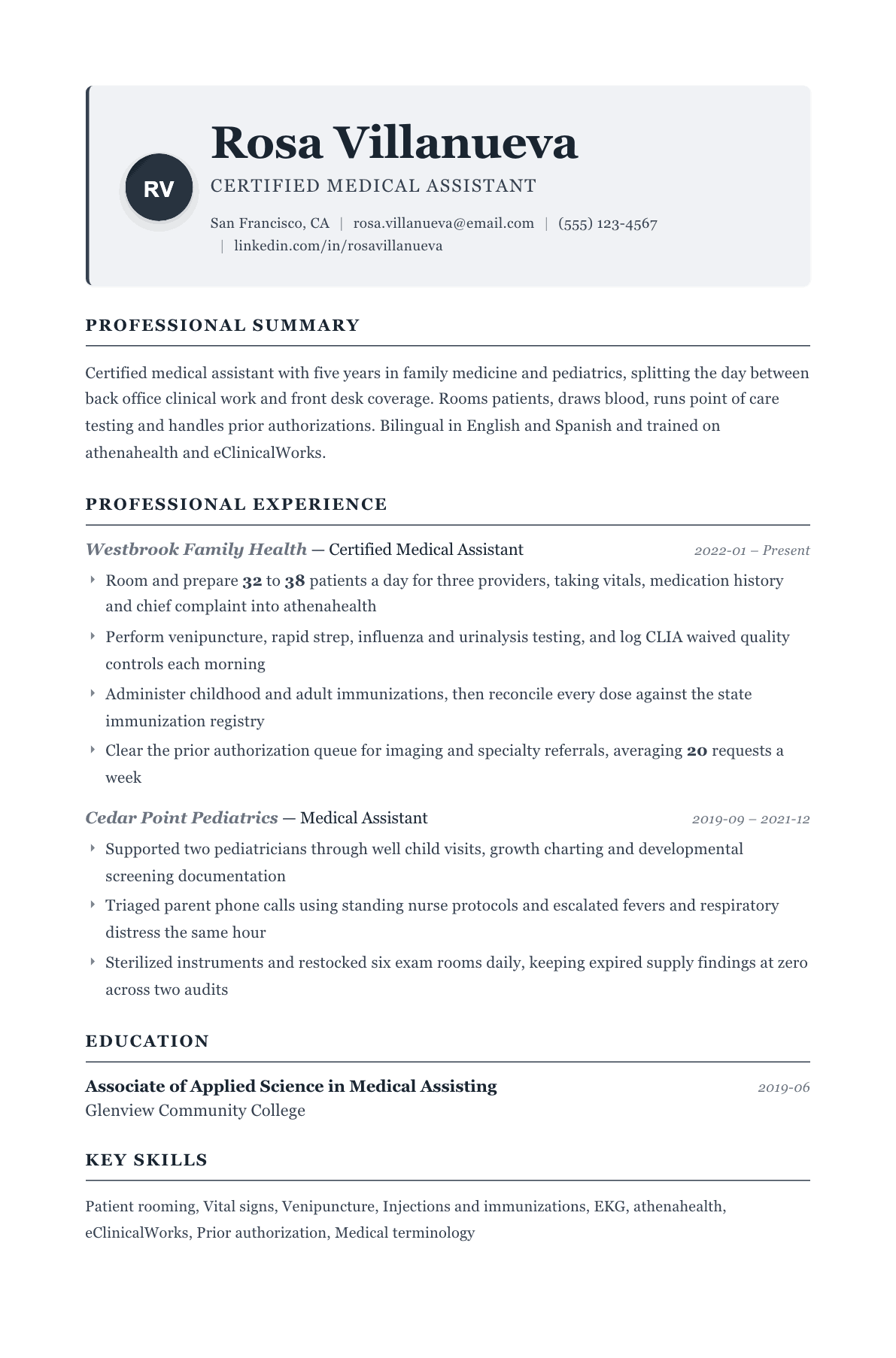 Medical Assistant resume example, Traditional template