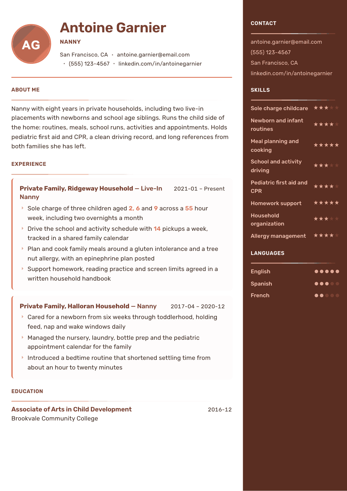 Nanny resume example, Mosaic template