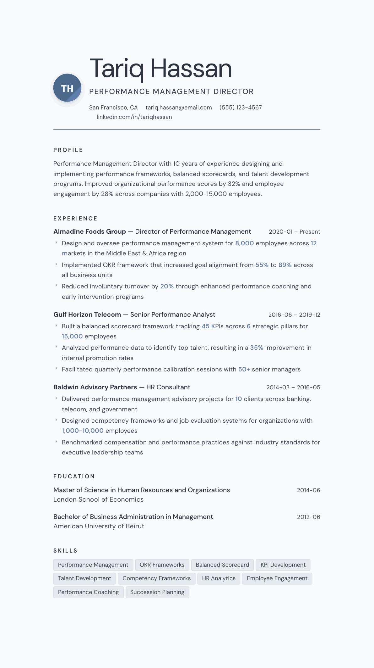 Performance Manager resume example, Nordic template