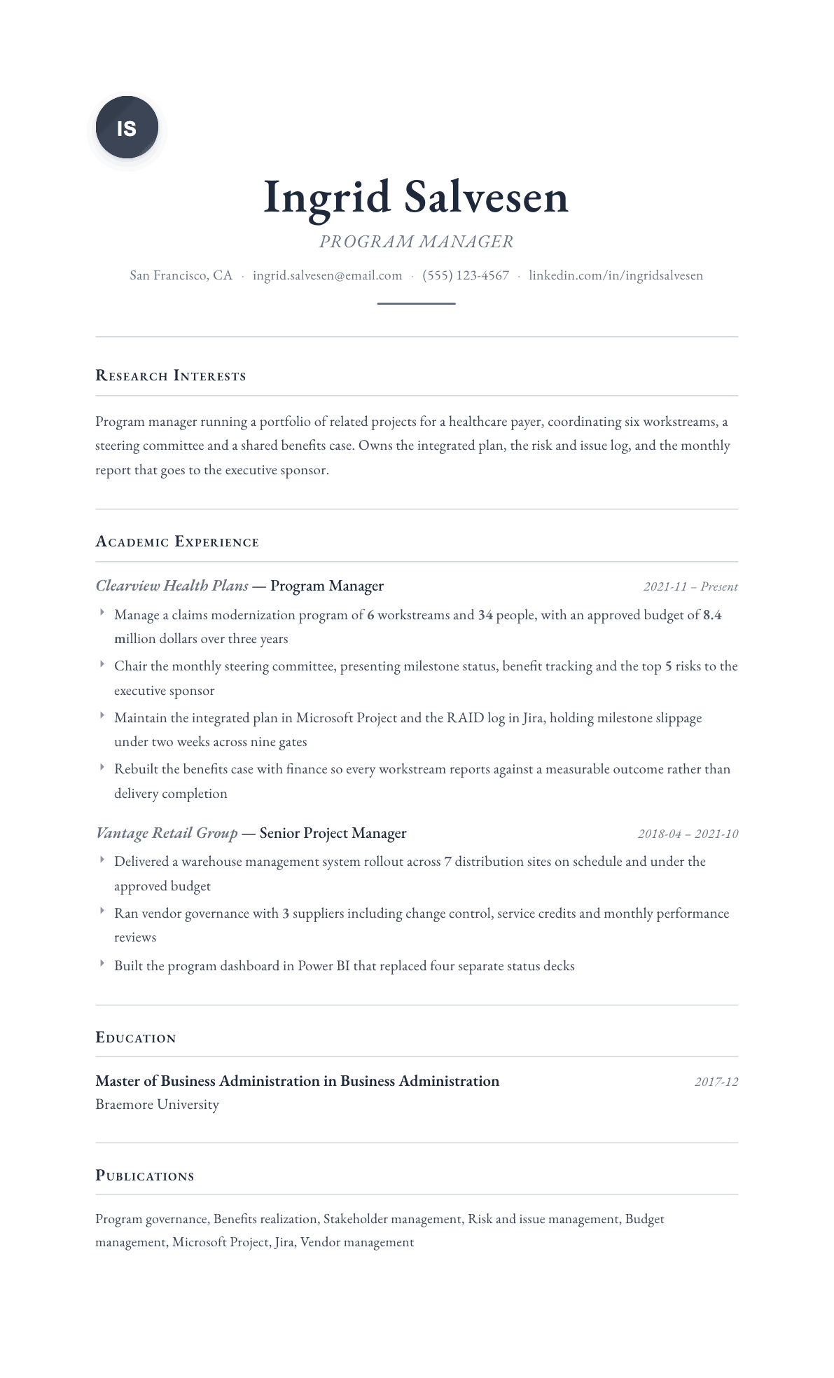 Program Manager resume example, Scholar template