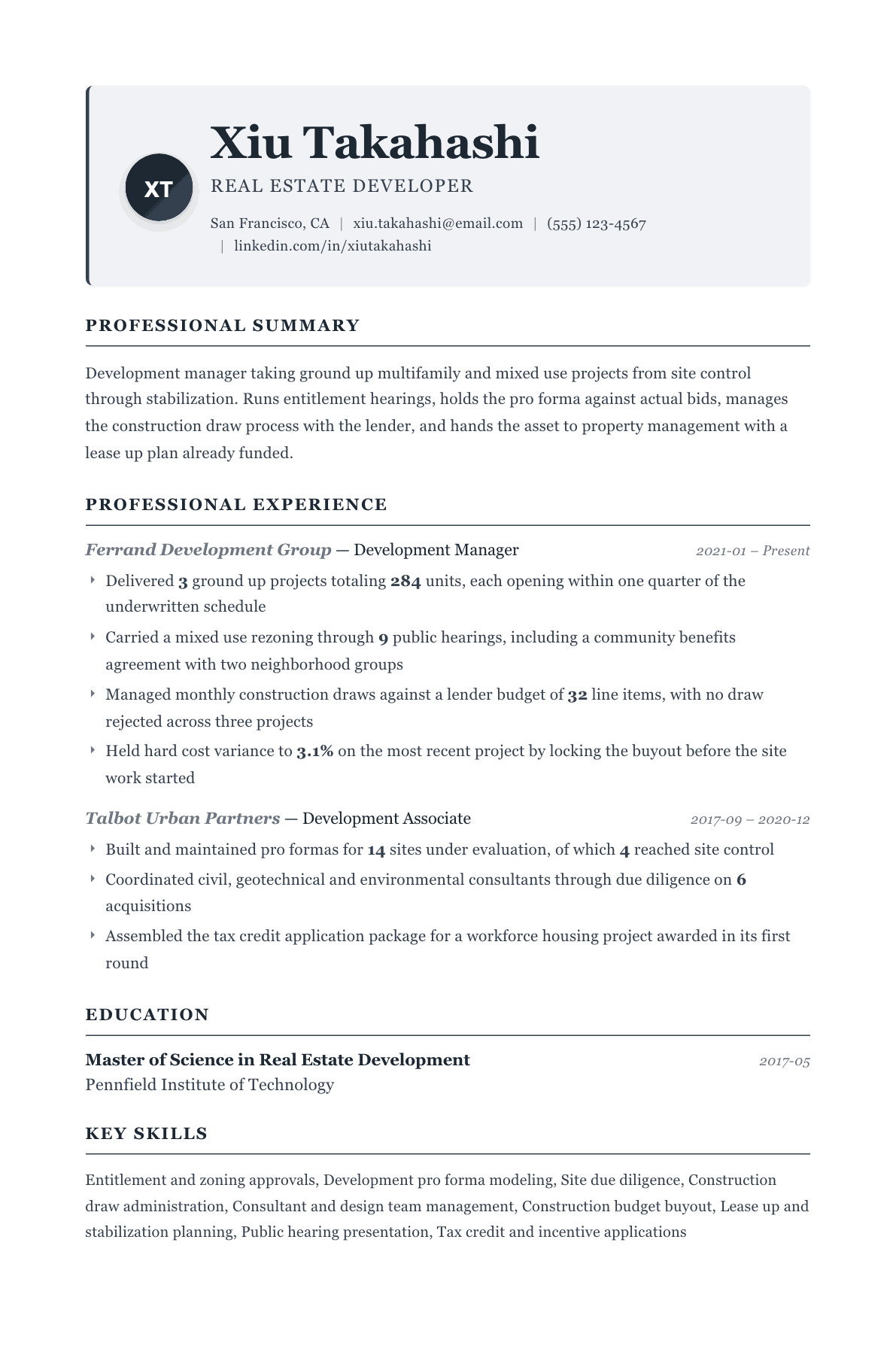 Real Estate Developer resume example, Traditional template