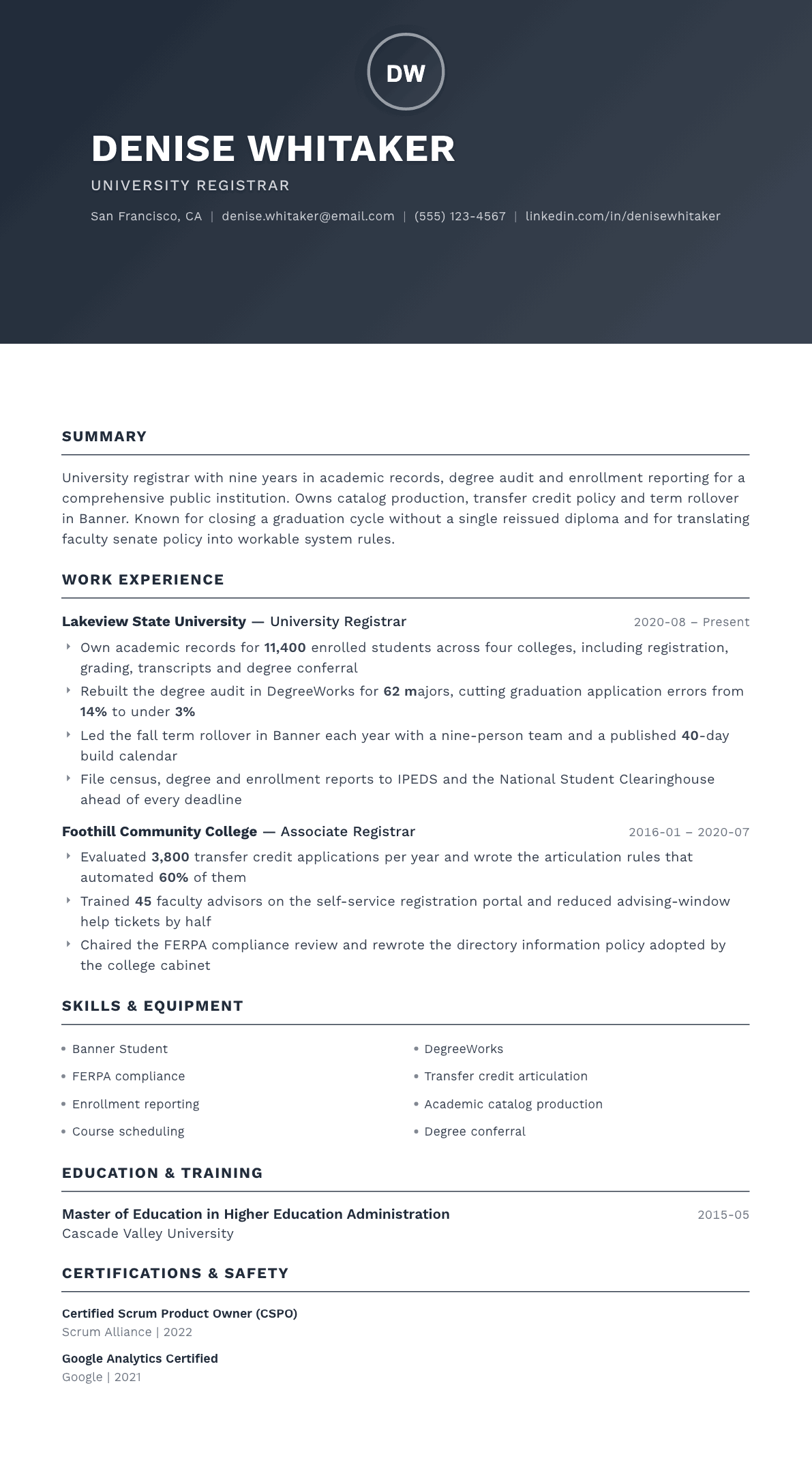 Registrar resume example, Foundation template