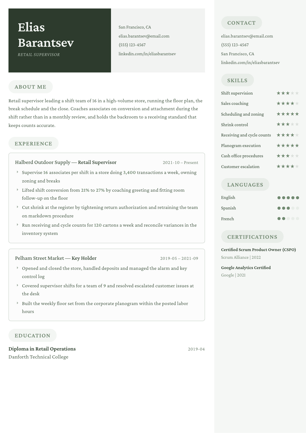 Retail Supervisor resume example, Mayfair template