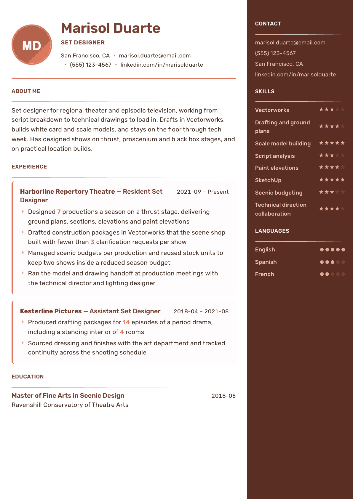 Set Designer resume example, Mosaic template