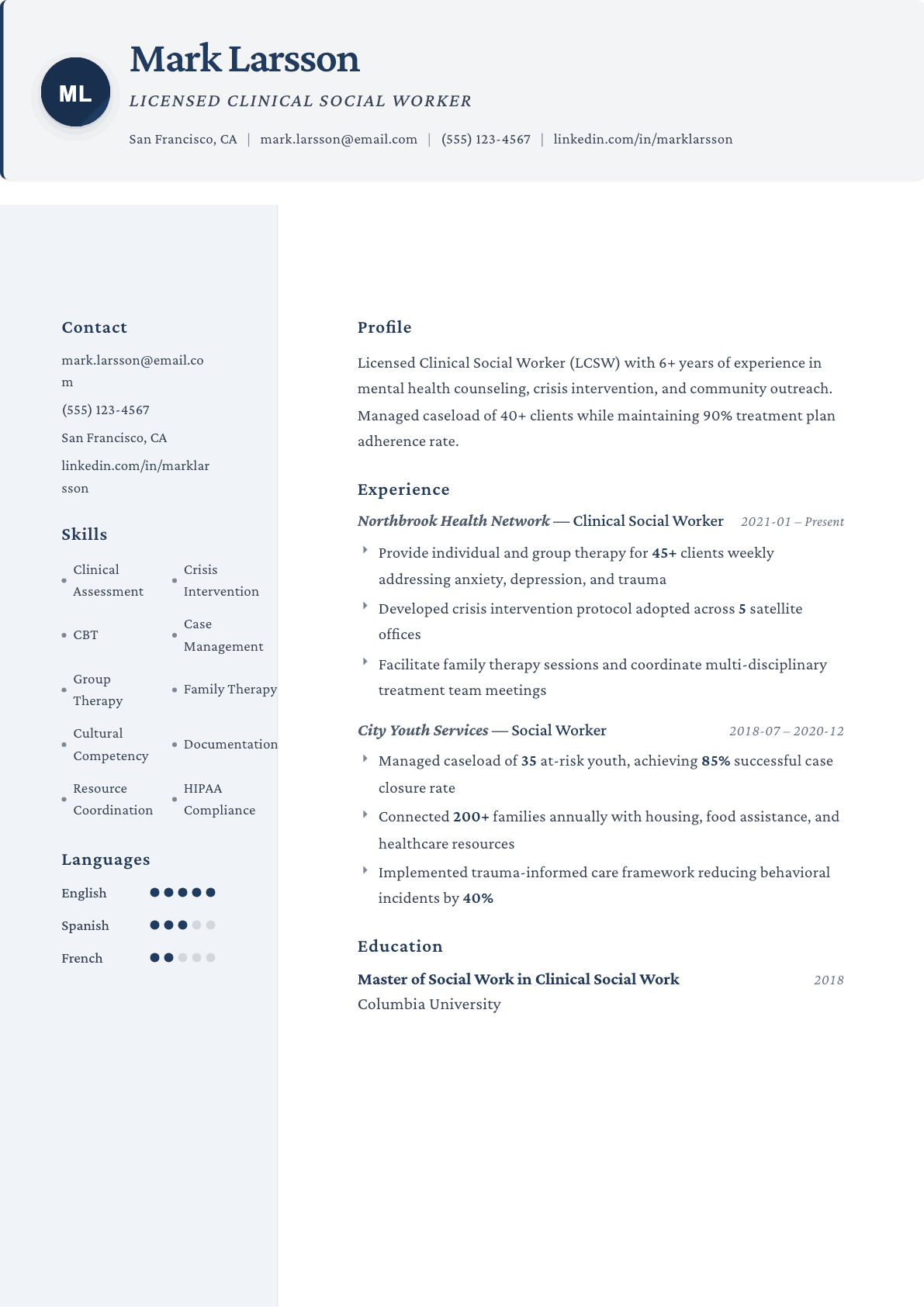 Social Worker resume example, Formal template