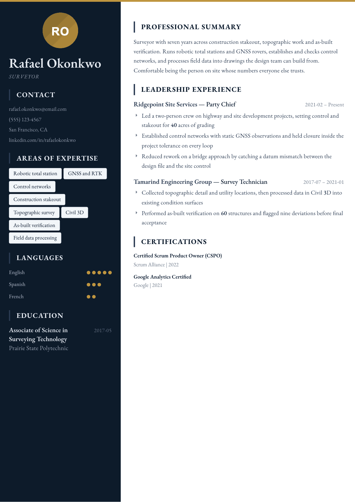 Surveyor resume example, Presidio template