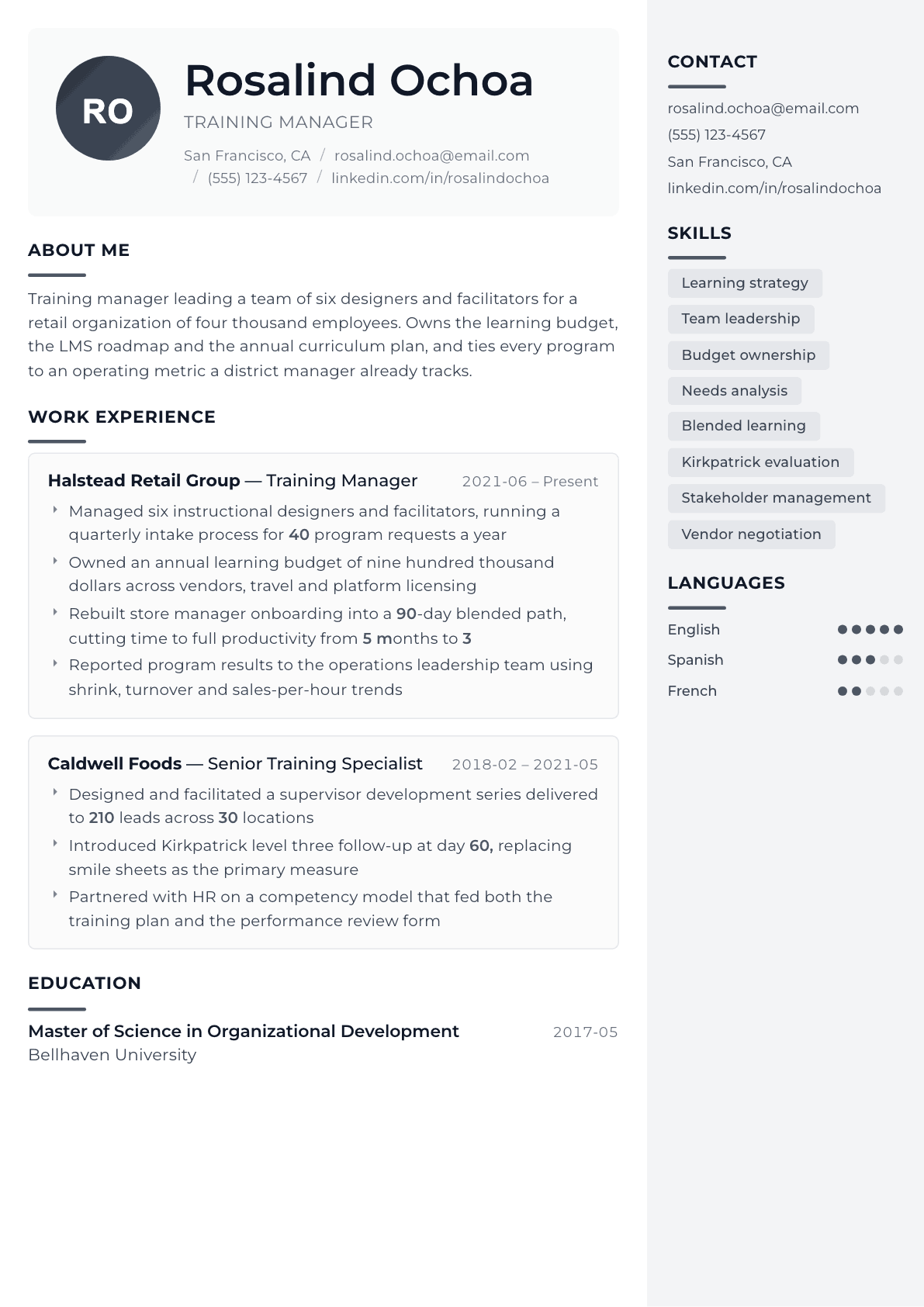 Training Manager resume example, Metropolitan template
