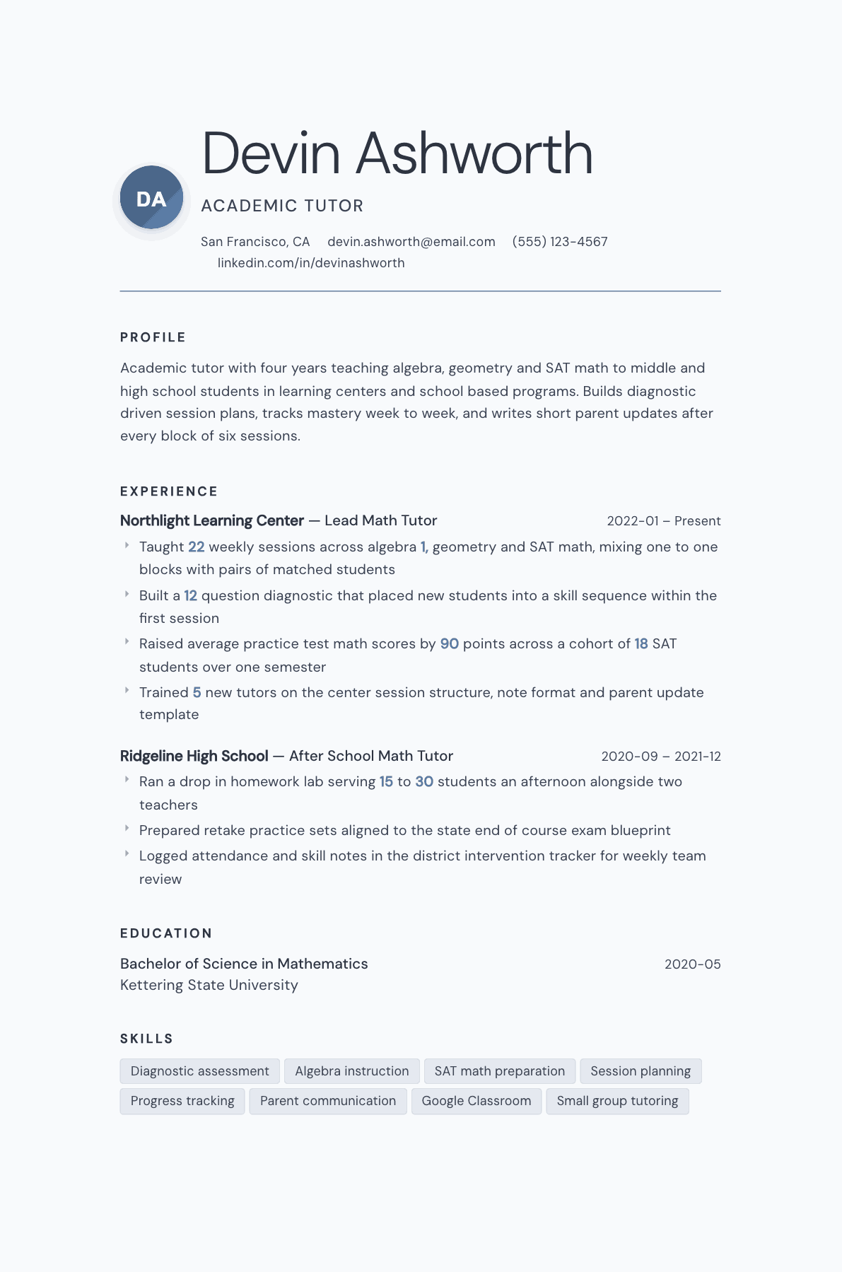 Tutor resume example, Nordic template